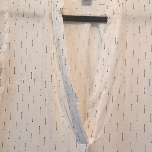 H&M blouse - Picture 3 of 7